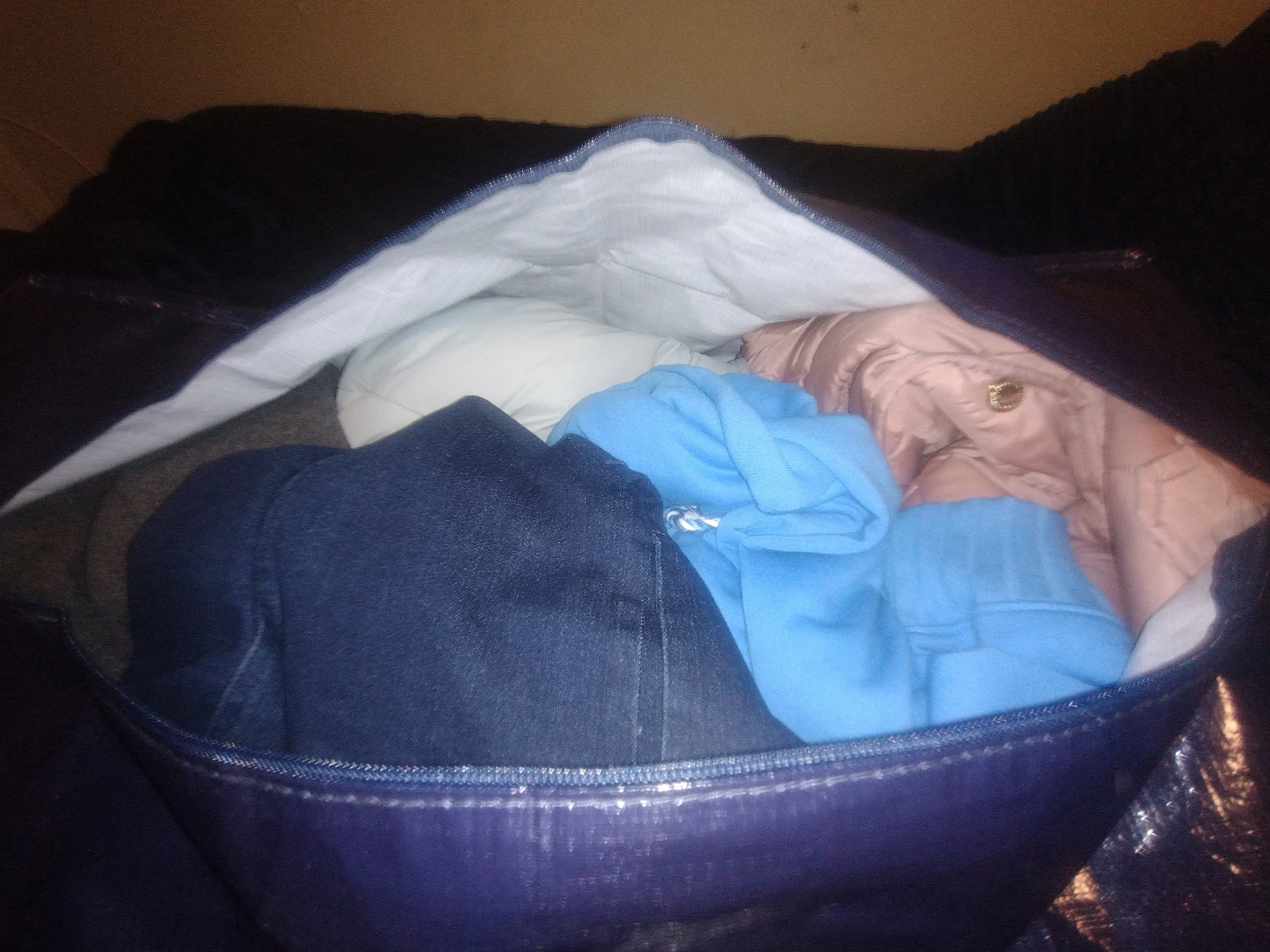 Large bag of XL women's coats and jackets