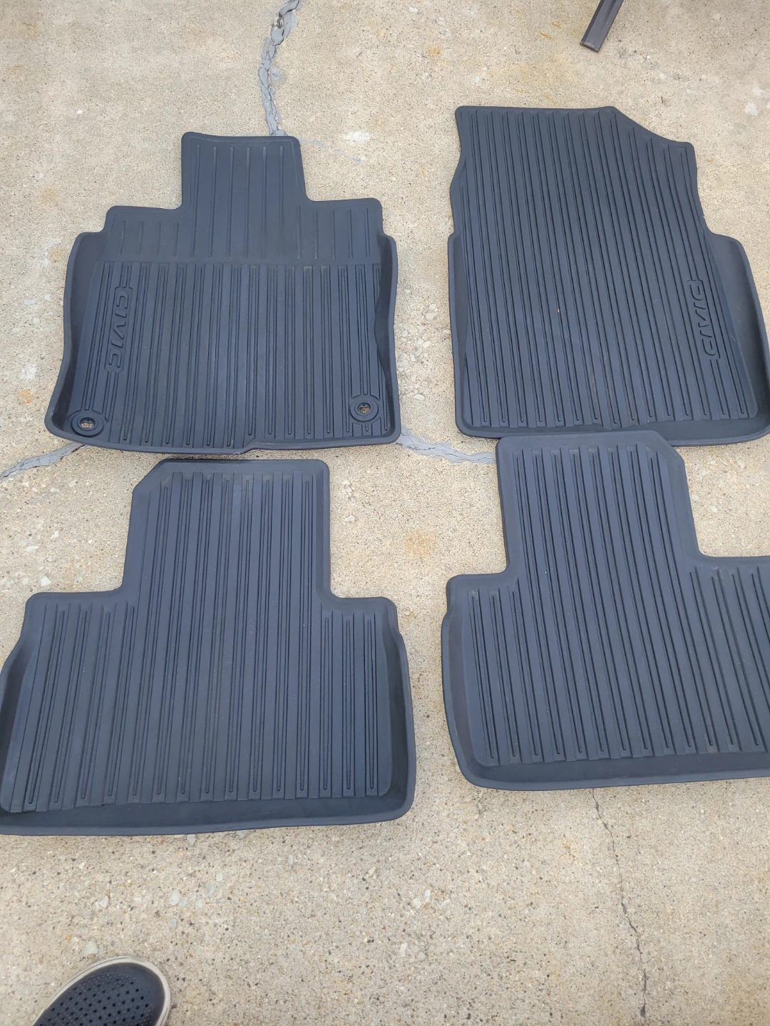 Honda Civic Floor Mats - Black