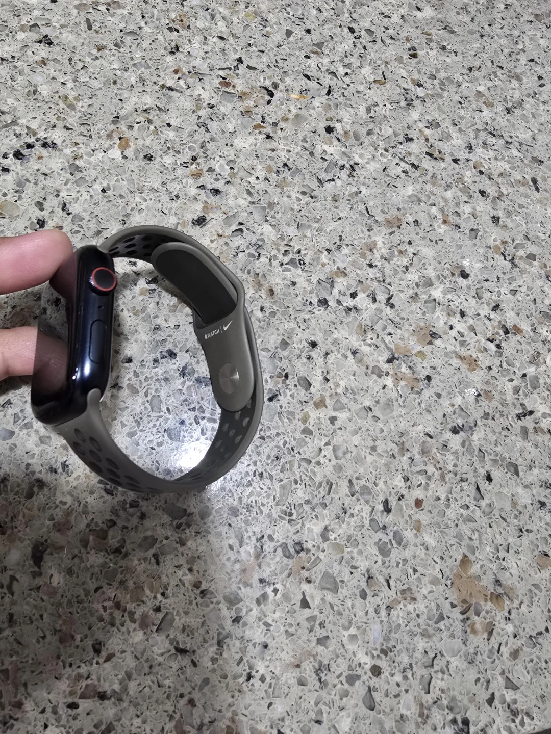 Apple Watch Nike Edition, Grey Band ,series 7,45mm - photo 4
