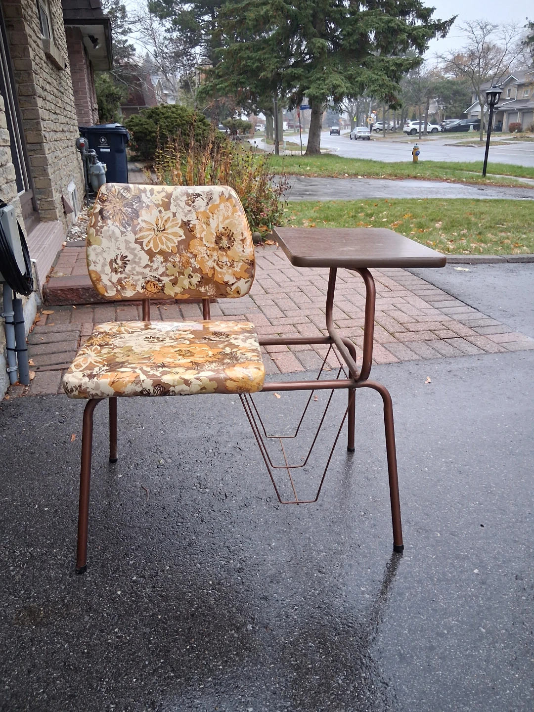 Vintage Floral Print Chair with Side Table