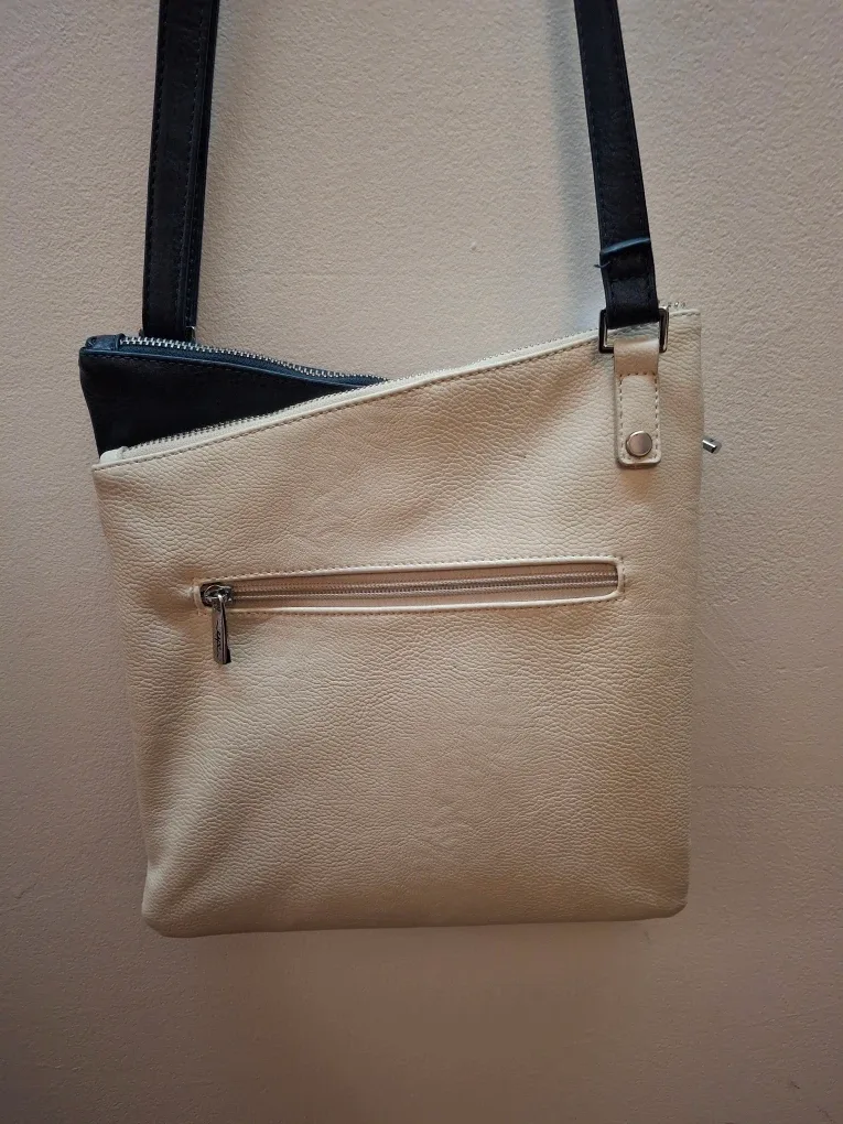 Espe Two-Tone Crossbody Bag image indicator(4)