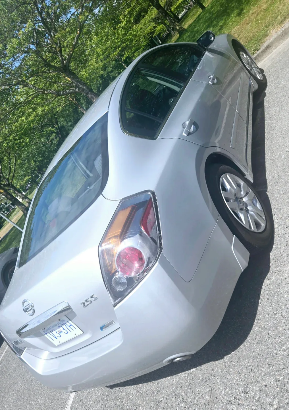 2012 Silver Nissan Altima 2.5S image indicator(4)