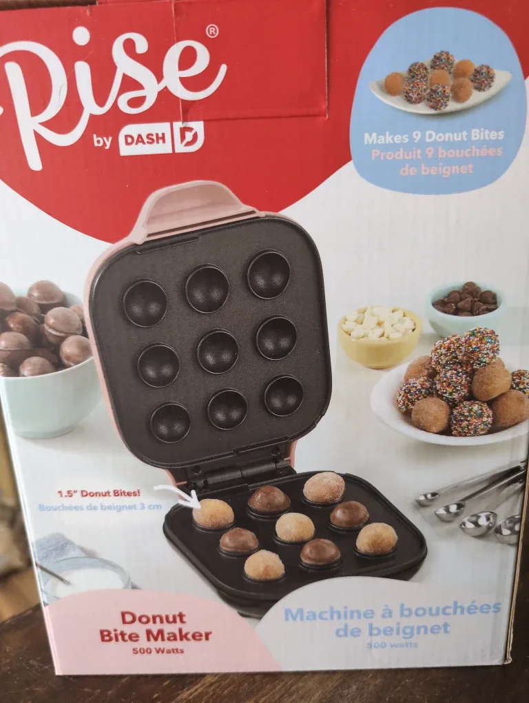 Rise by Dash Donut Bite Maker - New in Box!