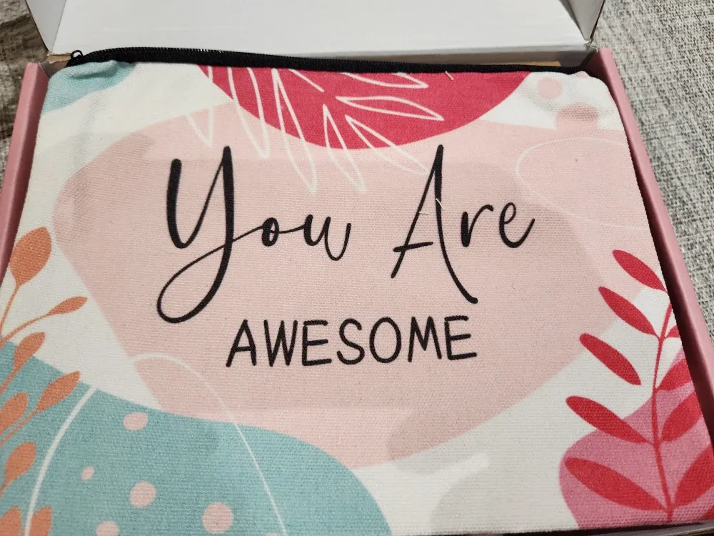 Care Package Gift Set - Brand new image indicator(2)