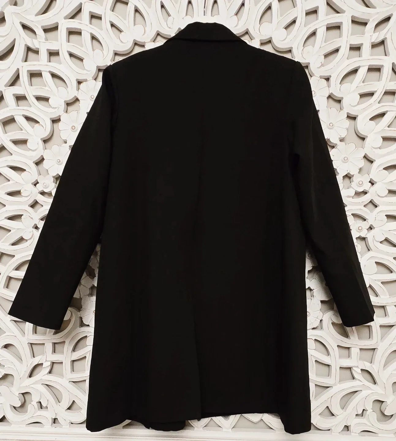 Buton Black Blazer - Size 160 for 13Y image indicator(2)