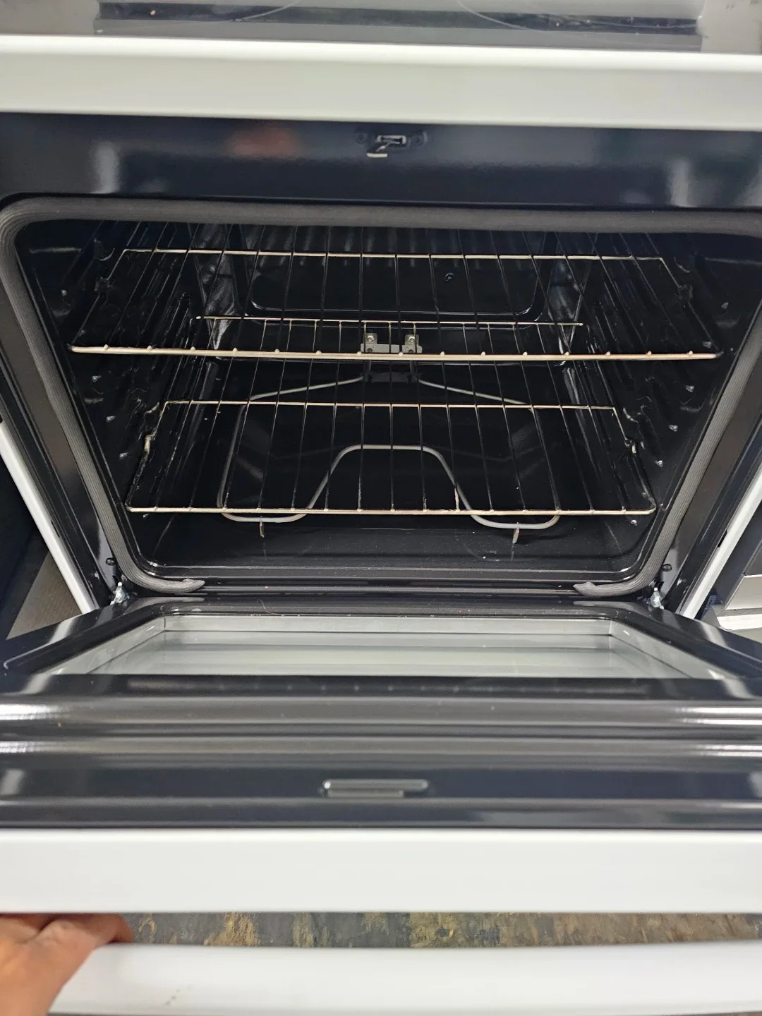 GE 30in Electric Range Oven image indicator(2)