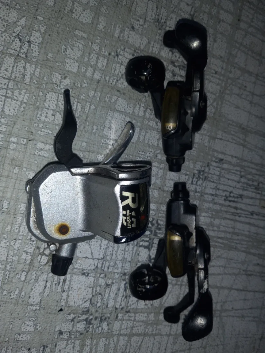 Microshift R10 Bike Shifters image indicator(2)