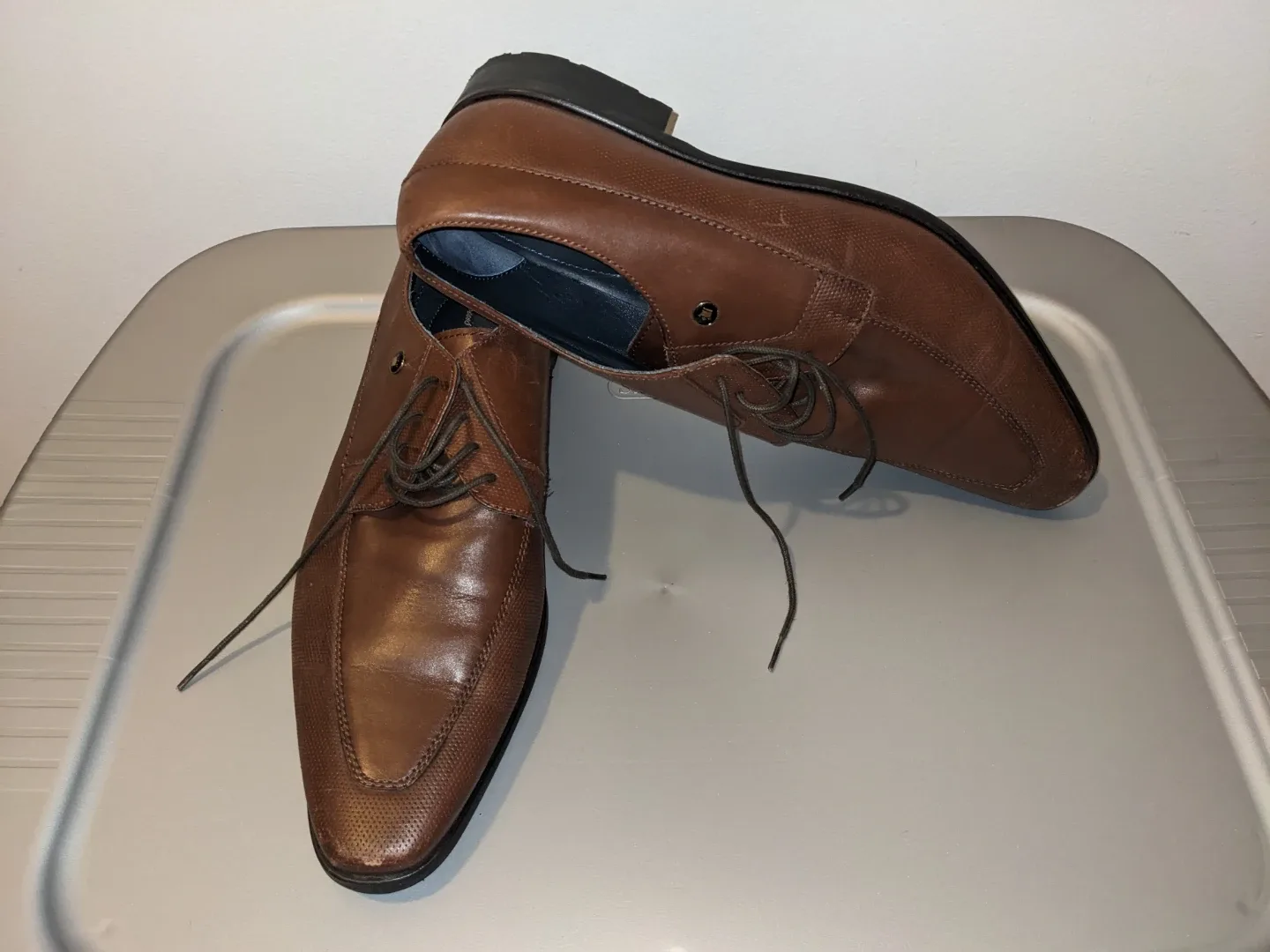 Louis Philippe Brown Leather Formal Dress Shoes - Size US 9 image indicator(2)