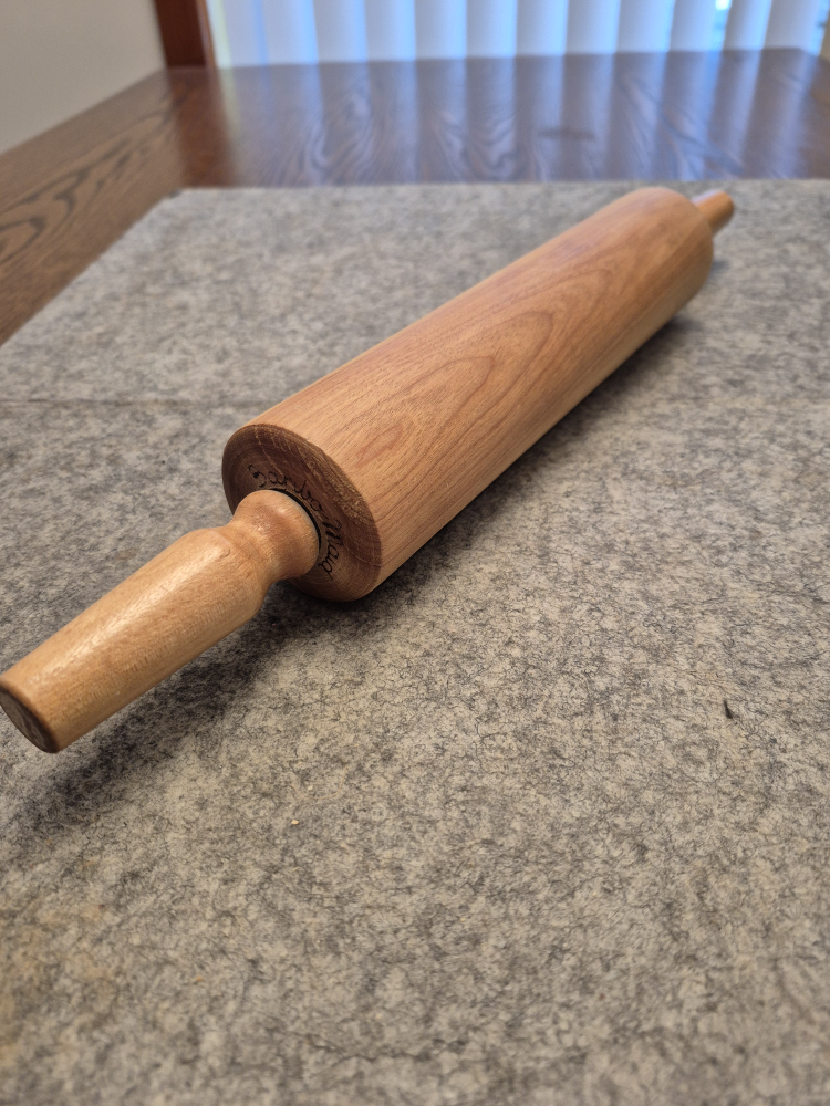 Rolling Pin: Vintage Solid Wood Rolling Pin "Baribo Maid" - photo 3