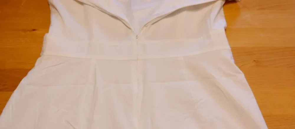 Dressbarn White Dress - Size 16 image indicator(9)