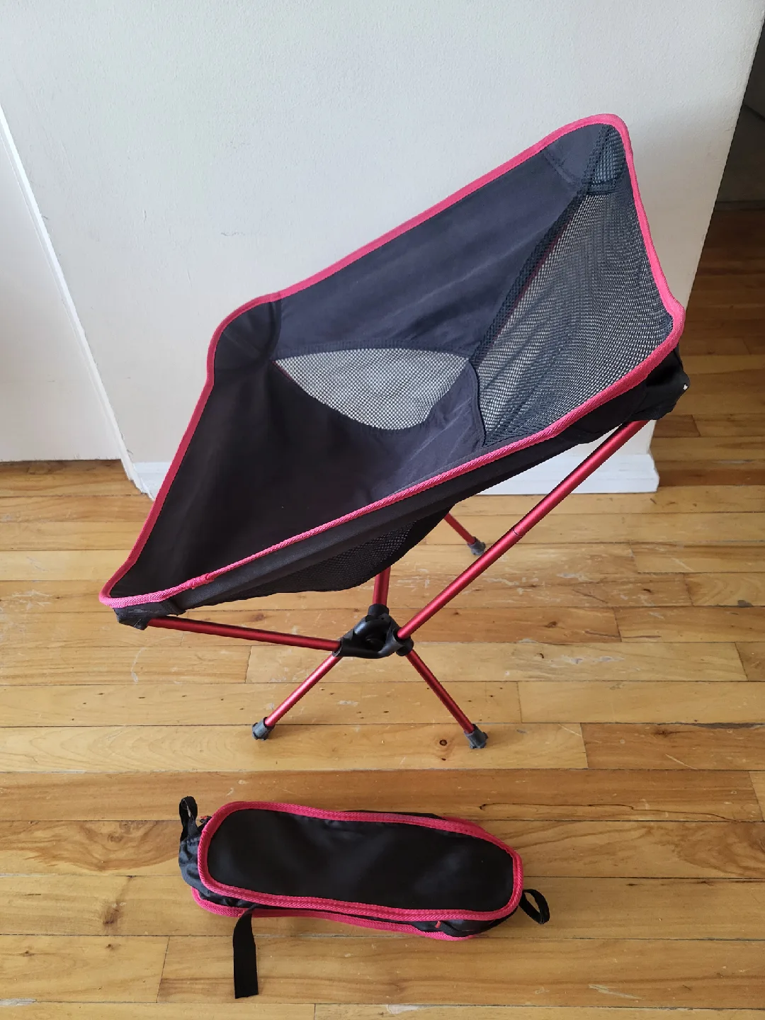 Compact folding chair (lightweight) image indicator(2)