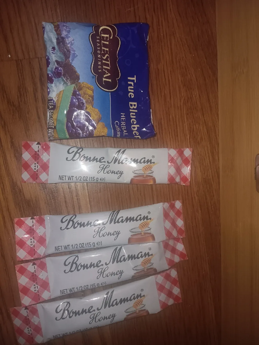 Variety Tea Collection with Honey image indicator(2)