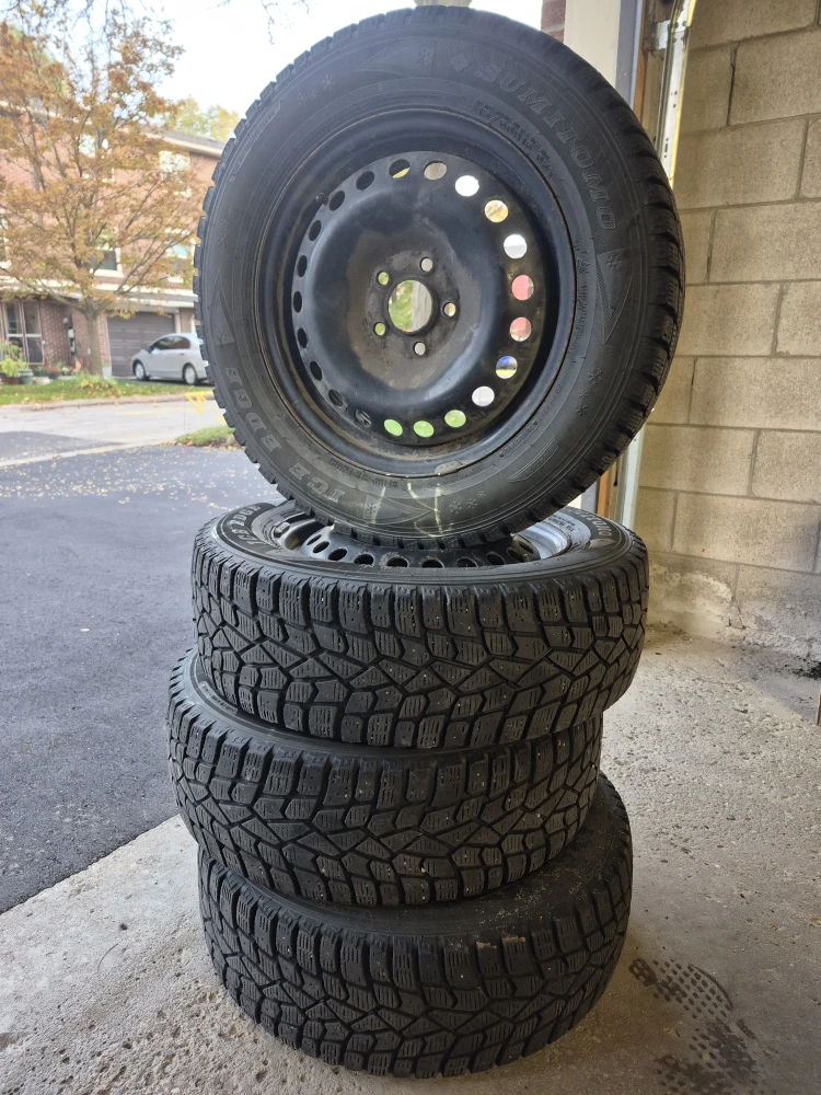 Used Winter Tires 215/60/R16  Bolt pattern: 5x108mm - photo 3