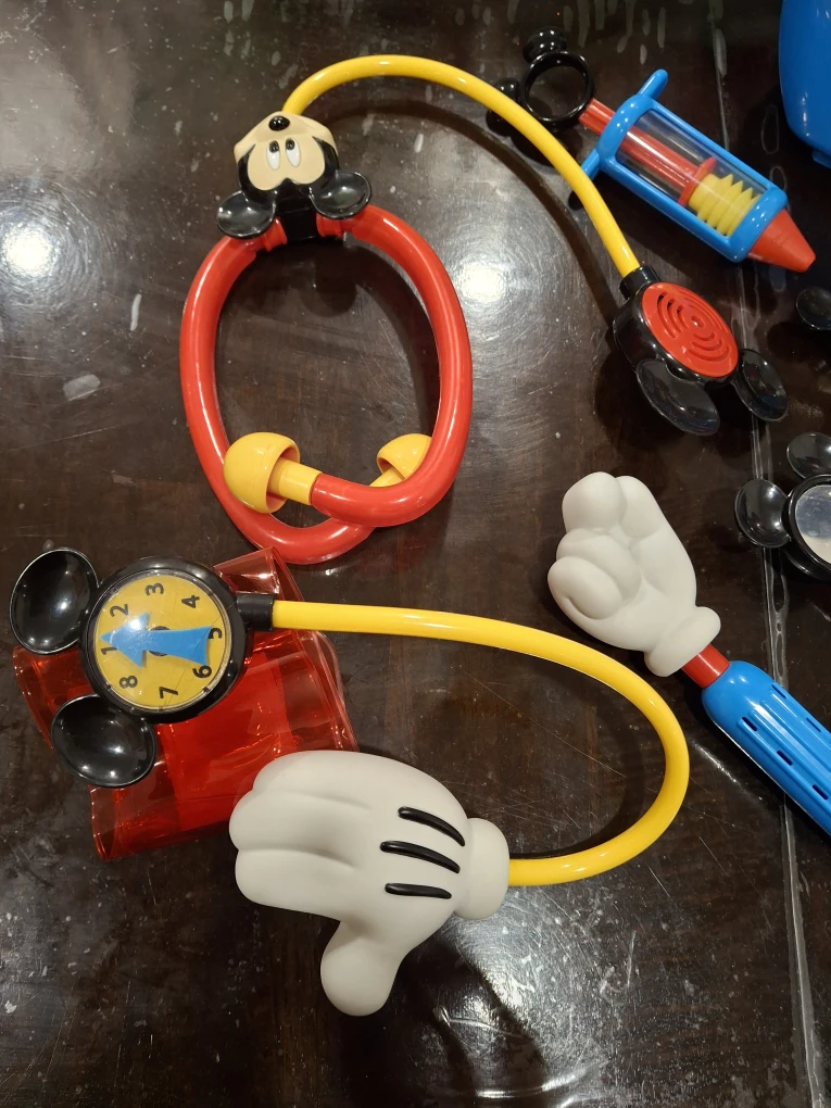 Mickey Mouse Doctor Kit with Case - photo 2