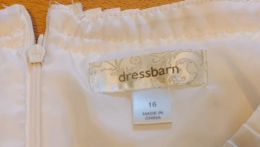 Dressbarn White Dress - Size 16 image indicator(4)