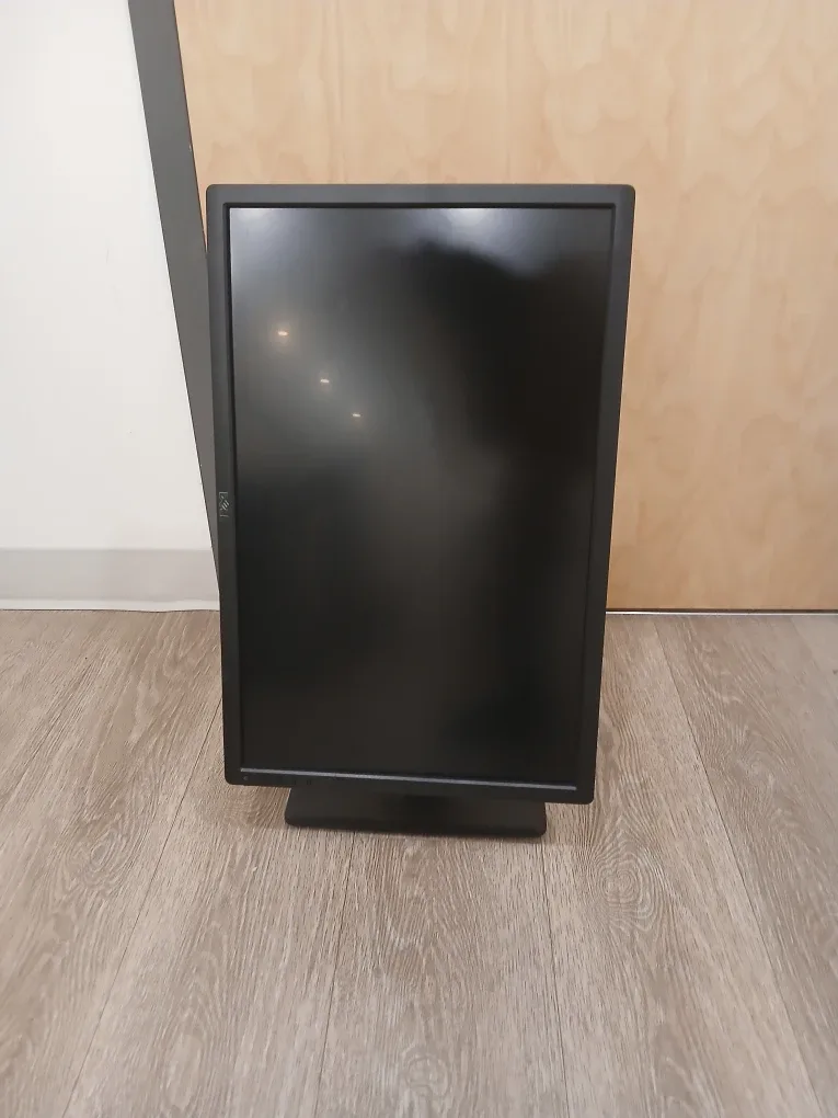 Dell Monitor - Great Condition!