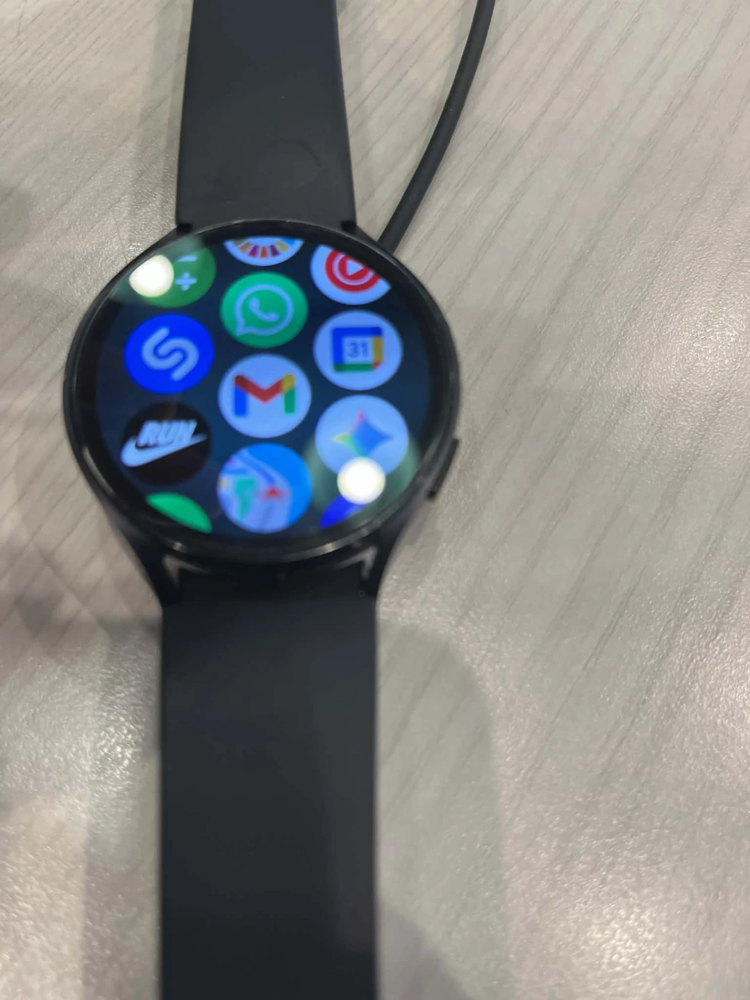 Samsung Galaxy Watch 4 - Black - photo 4