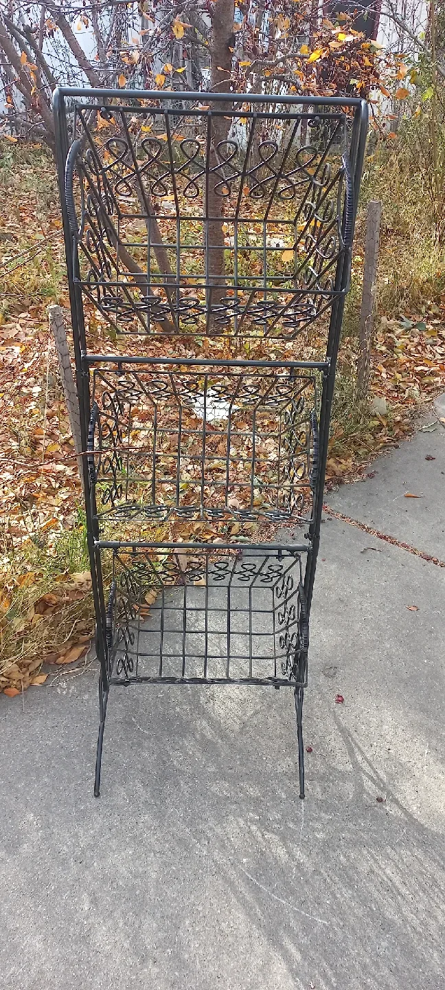 Metal 3-Tier Basket Stand - Black