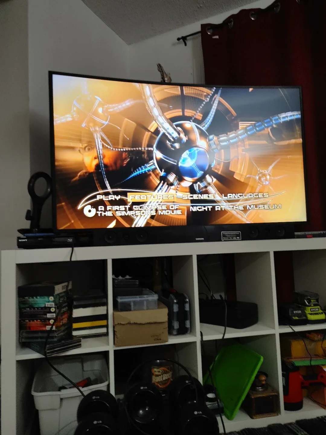 LG surround sound LCD TV image indicator(8)