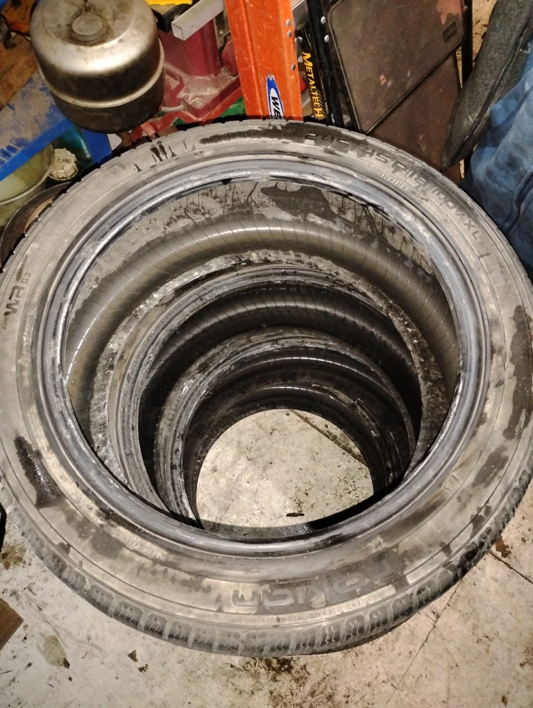 4 Used Tires - set of 4 size 245 45 R18 - photo 3