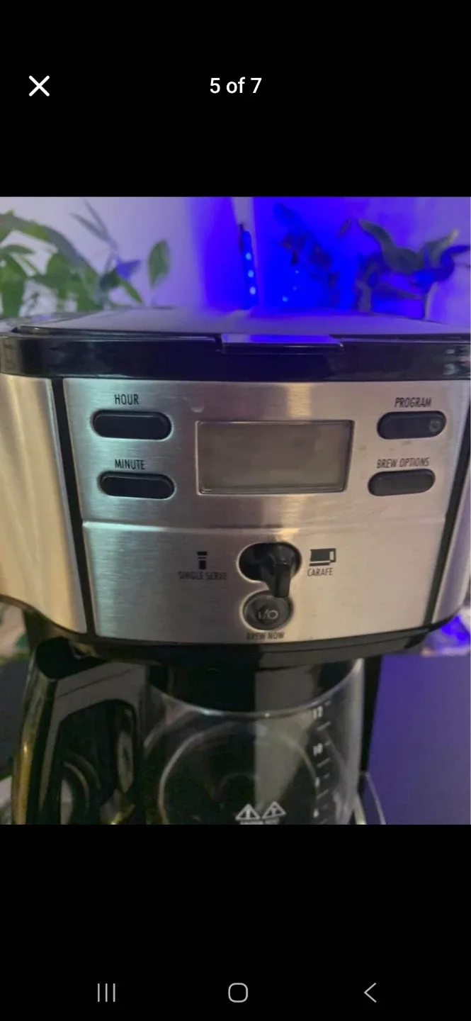 Hamilton Beach Coffee Maker - 12 cup and Single Brew image indicator(5)
