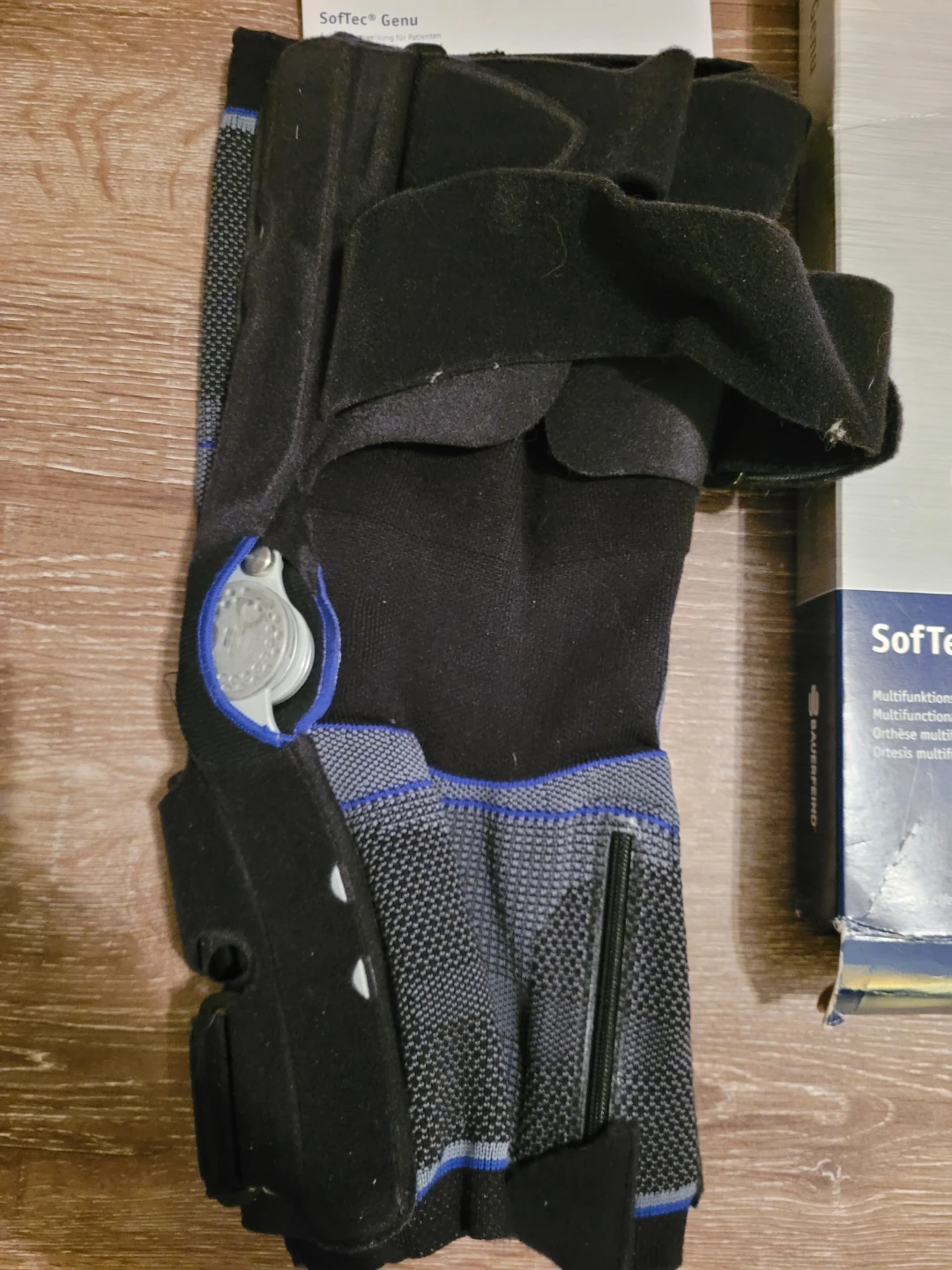 Bauerfeind SofTec Genu Knee Brace - photo 4