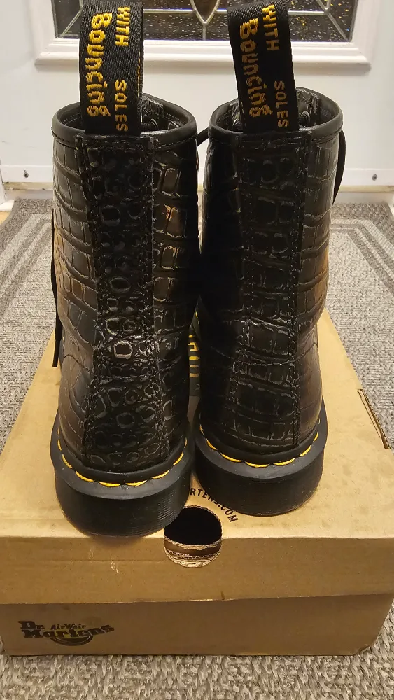 Dr. Martens 1460 W Gunmetal Wild Croc Emboss Boots - US 6 image indicator(4)