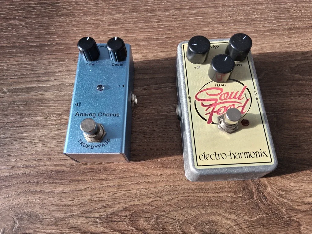 Guitar pedals