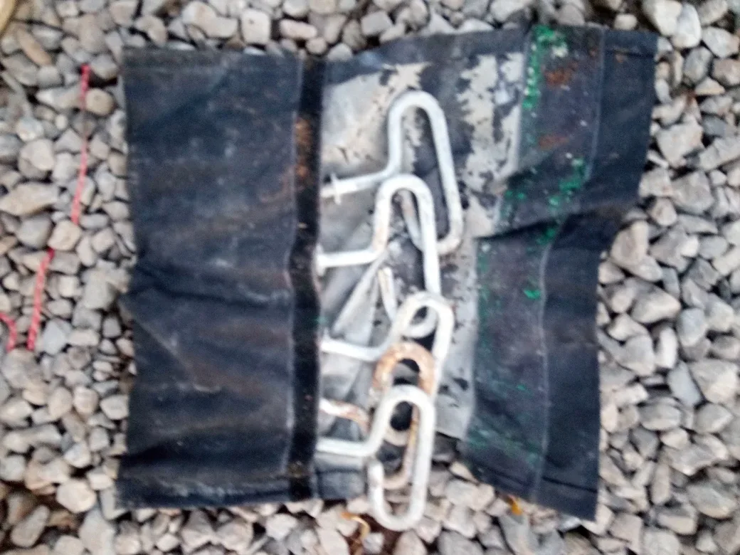 SAIL Igloo 3 ice fishing shelter image indicator(5)