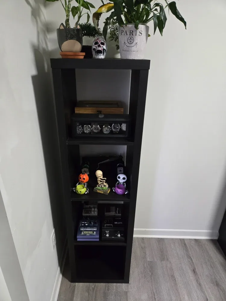 Ikea Kallax Black Wood Shelf - Great Condition image indicator(4)