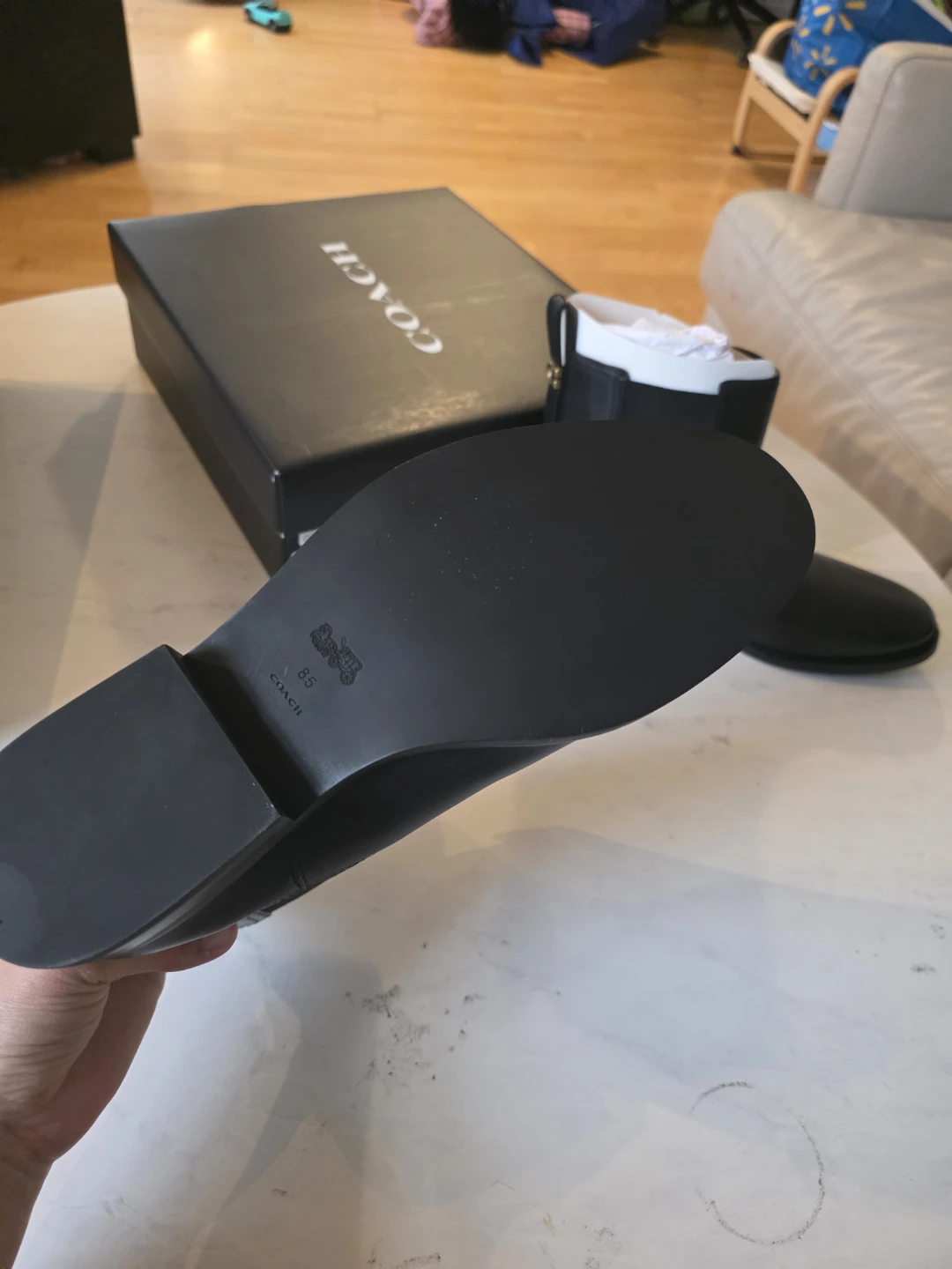 Brand New - Coach - Maeve Leather Bootie - Size 8.5 - Black - photo 4