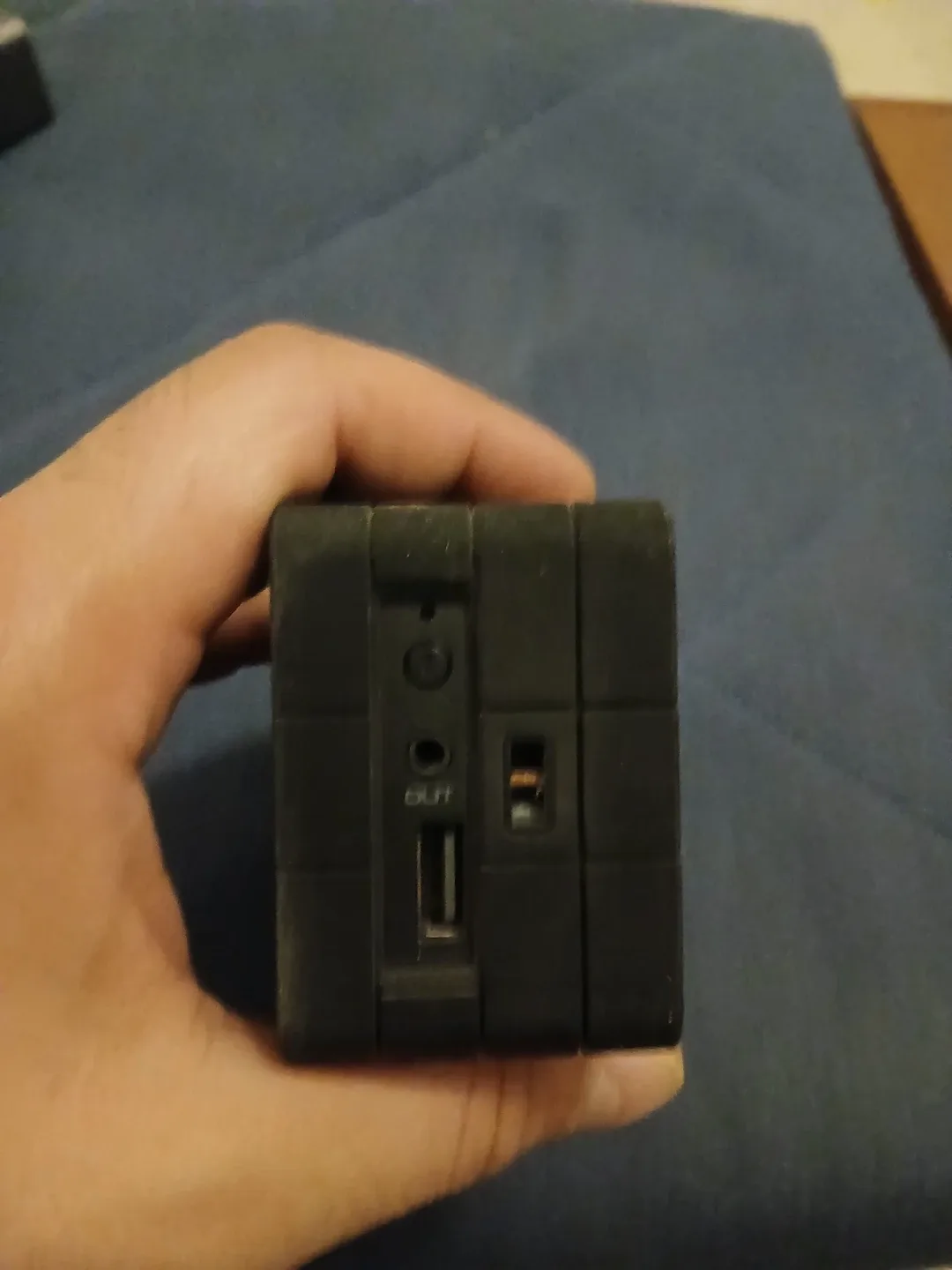 Braven 625s Portable Bluetooth Speaker image indicator(3)