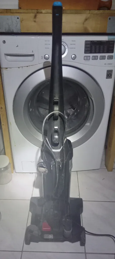 Bissell PowerForce Vacuum image indicator(2)