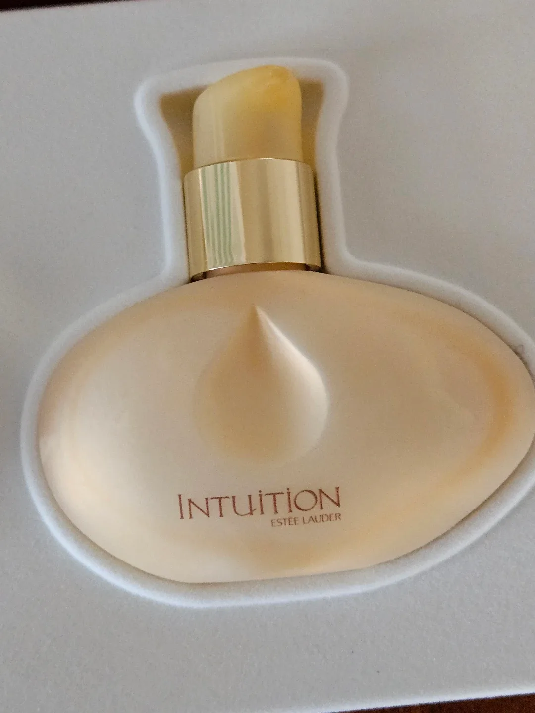Estee Lauder Intuition Eau de Parfum 3.4 fl oz image indicator(5)