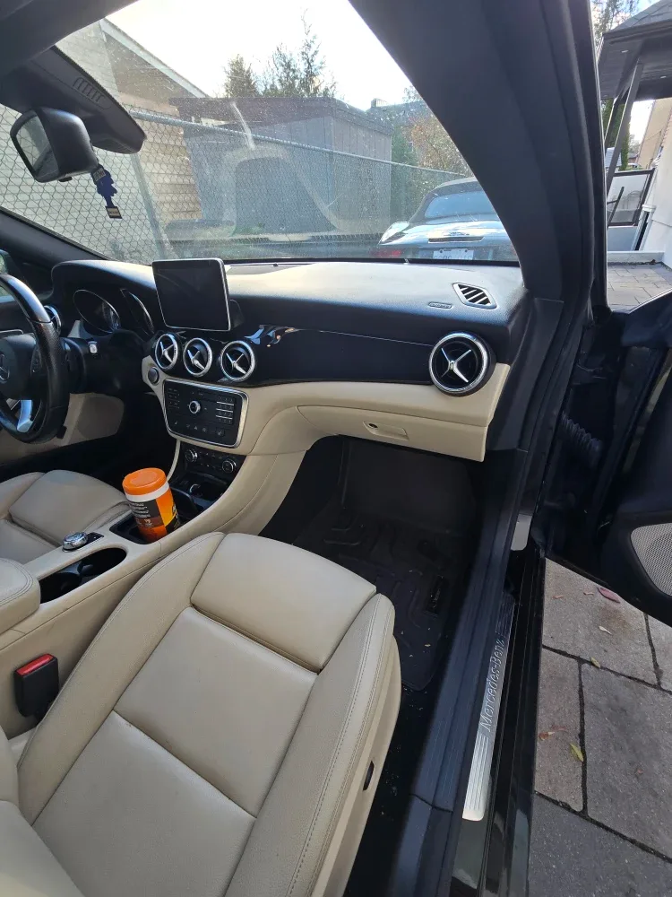 2016 mercedes CLA 250 image indicator(7)