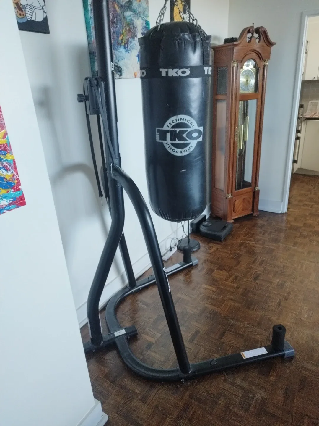TKO Technical Knockout Heavy Punching Bag with Stand image indicator(2)