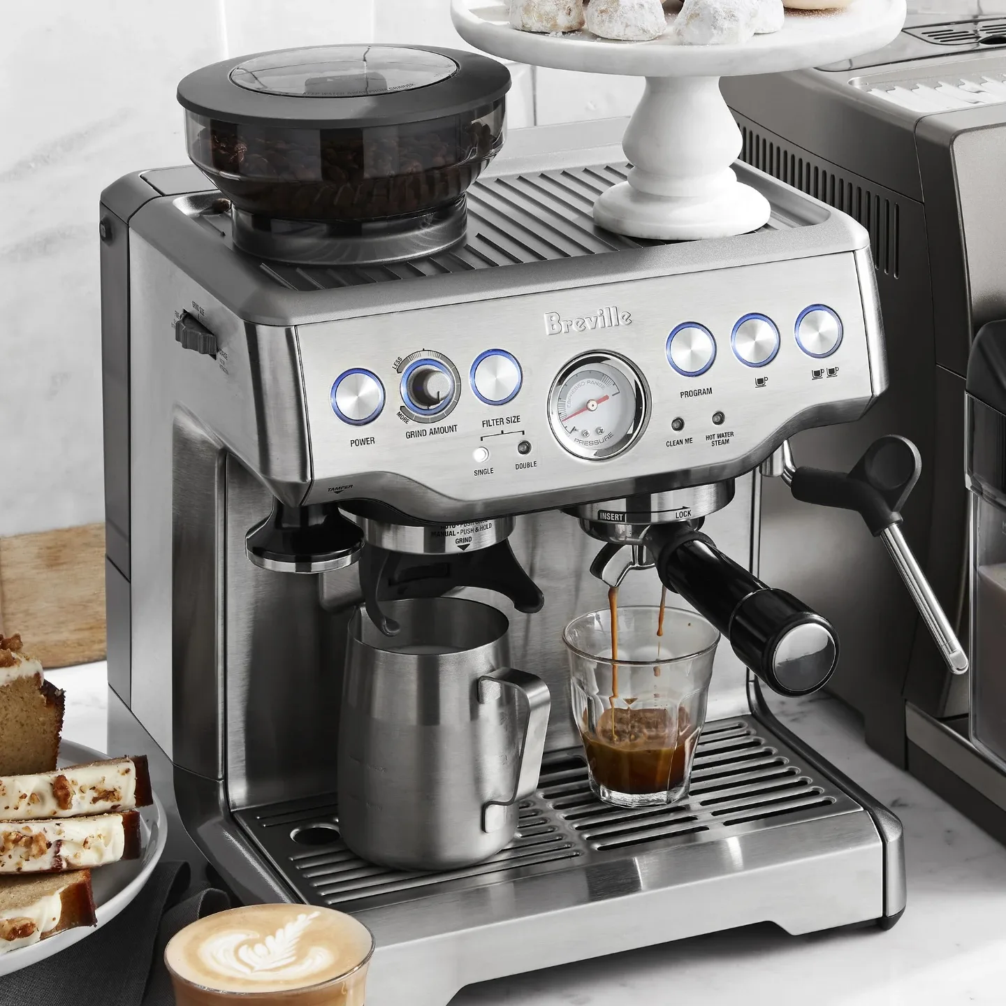 BRAND NEW IN BOX Breville Barista Express Expresso Machine