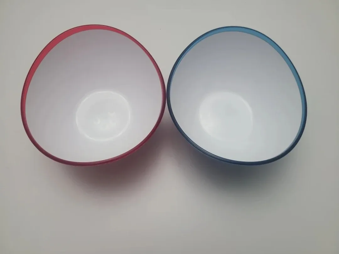 Two Plastic Bowls - Red and Blue image indicator(4)