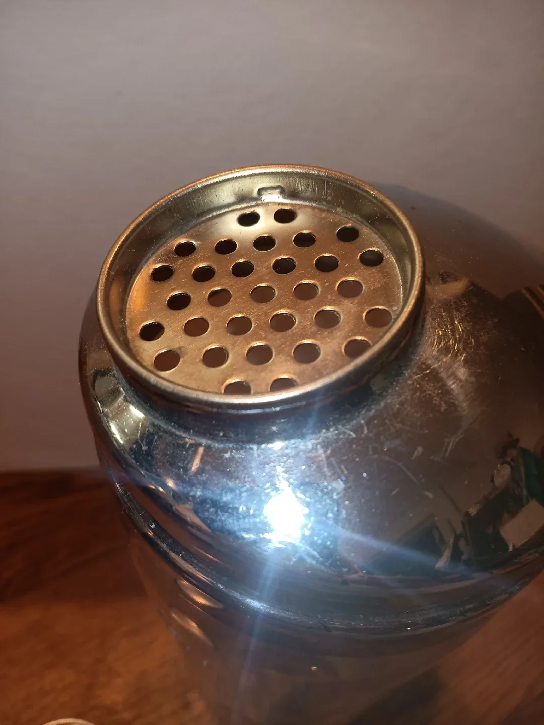 Vintage Cocktail Shaker image indicator(2)