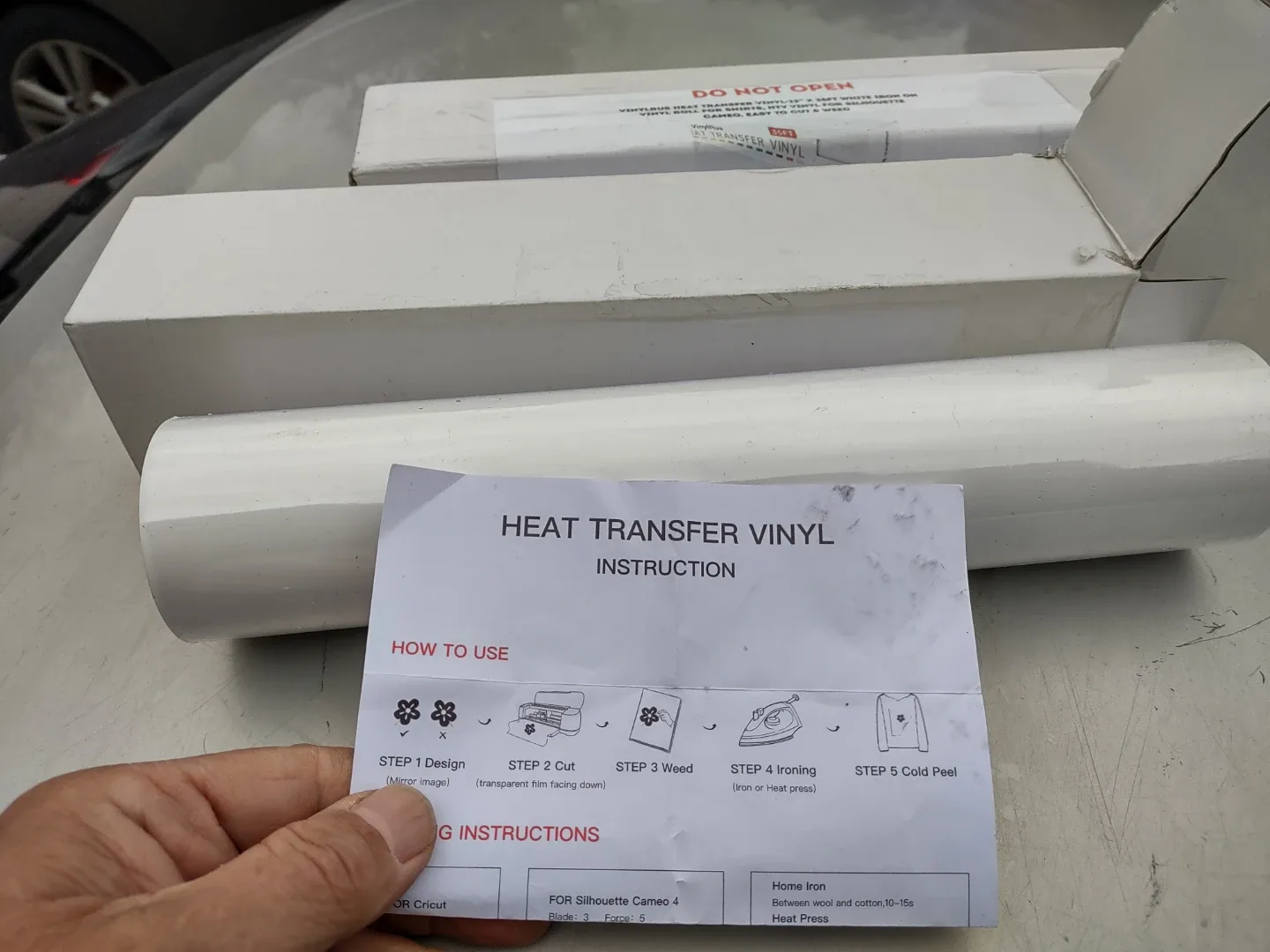 VinylRus Heat Transfer Vinyl - 12" x 35ft image indicator(4)