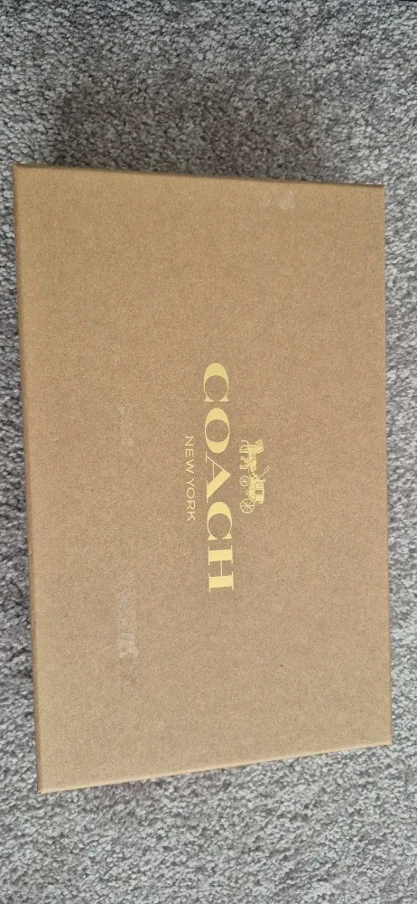 Coach Holiday Wristlet Wallet Gift Set With Charms image indicator(4)