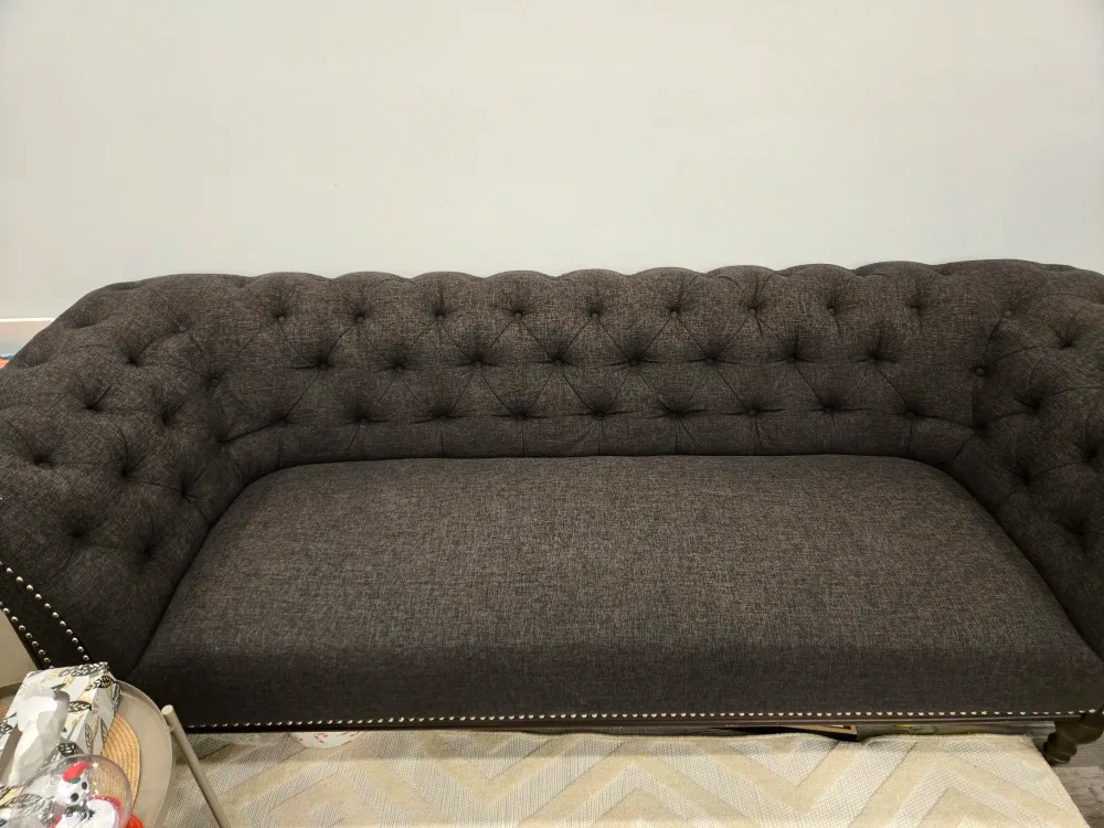 Moving sale Beautiful structube sofa excellent condition