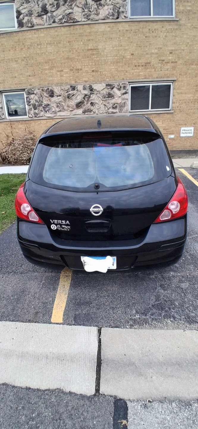 Nissan Versa 2009 - Used Car image indicator(2)