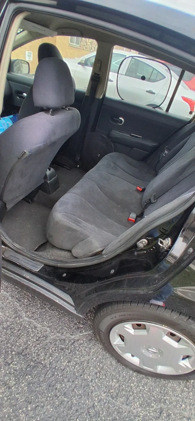 Nissan Versa 2009 - Used Car image indicator(6)