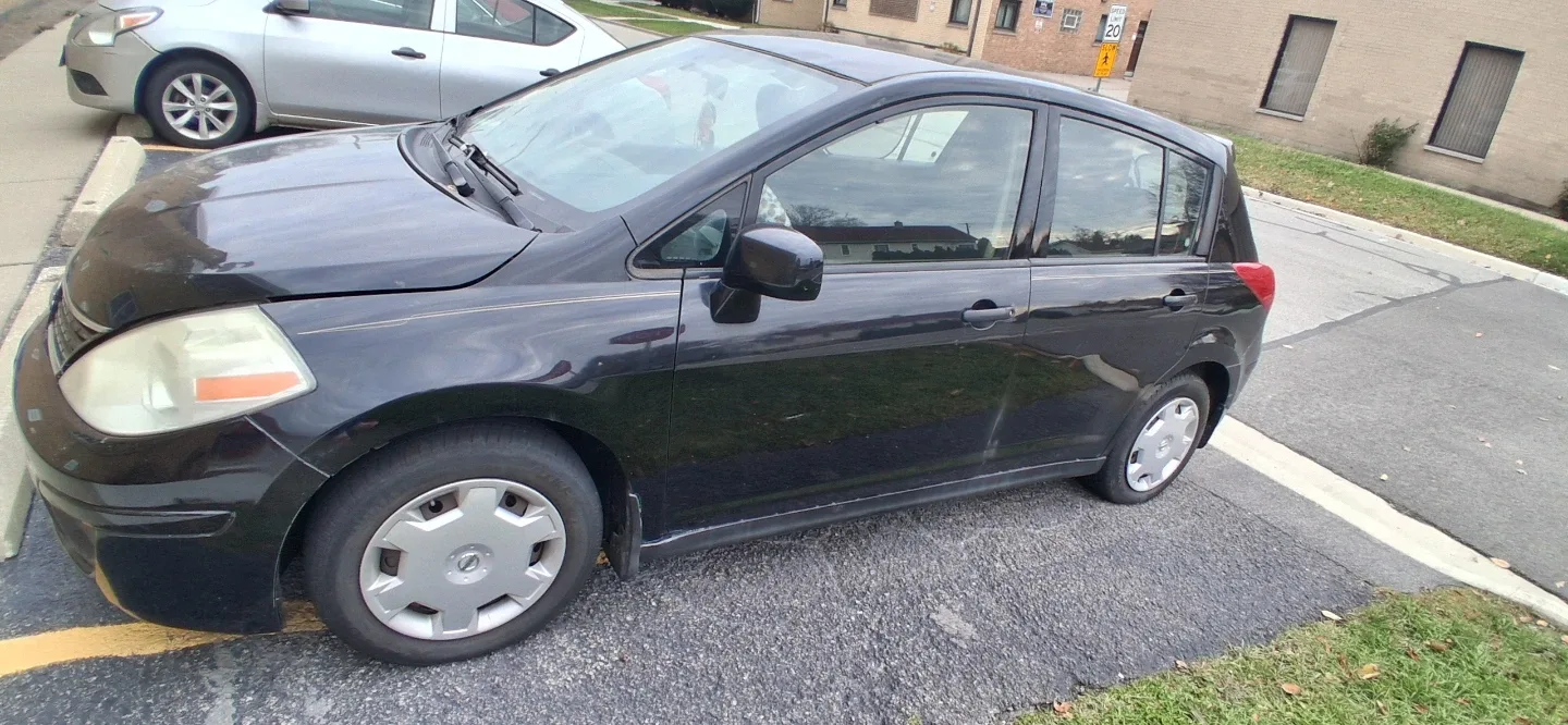 Nissan Versa 2009 - Used Car image indicator(8)