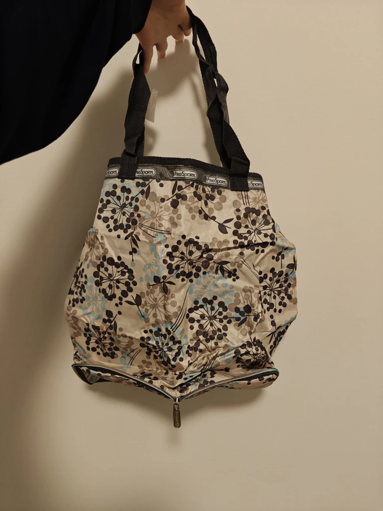 LeSportsac Pro Sport Floral Tote Bag - photo 3
