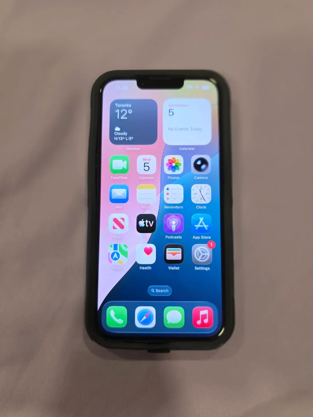 iPhone 14 128GB Black with Otterbox Case