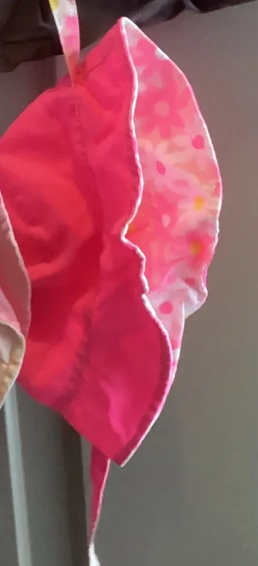 Girls sz 12 months swimsuit image indicator(3)