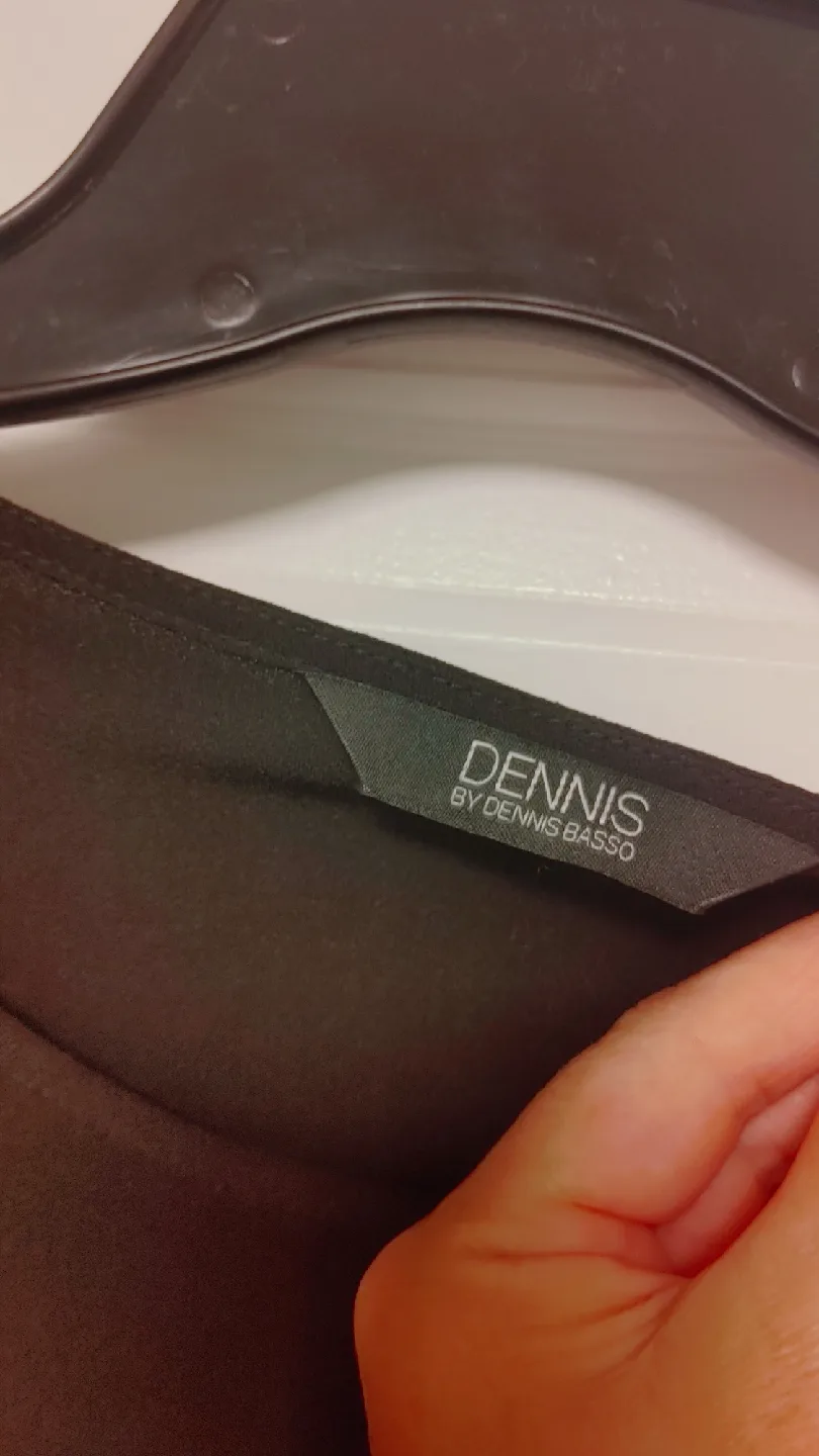 Dennis by Dennis Basso Black Lace Sleeve Top size Medium image indicator(4)