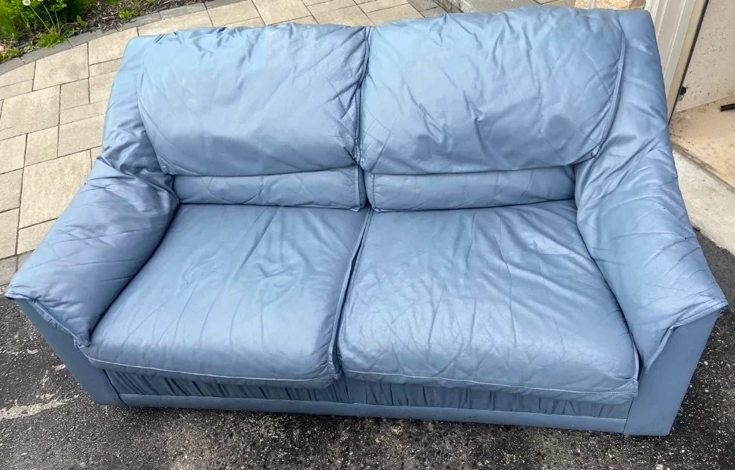 Blue Leather Sofa Set image indicator(3)